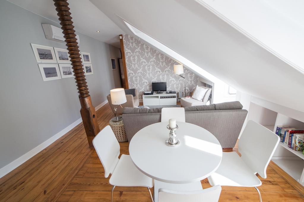 Flh Chiado Terrace Flat Apartman Lisboa Kültér fotó